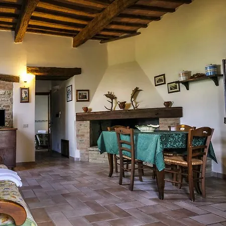 Agriturismo Casale Dei Frontini San Terenziano Exterior photo