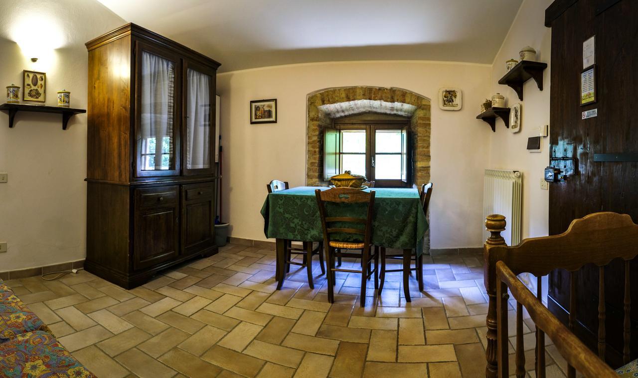 Farm stay Agriturismo Casale Dei Frontini *