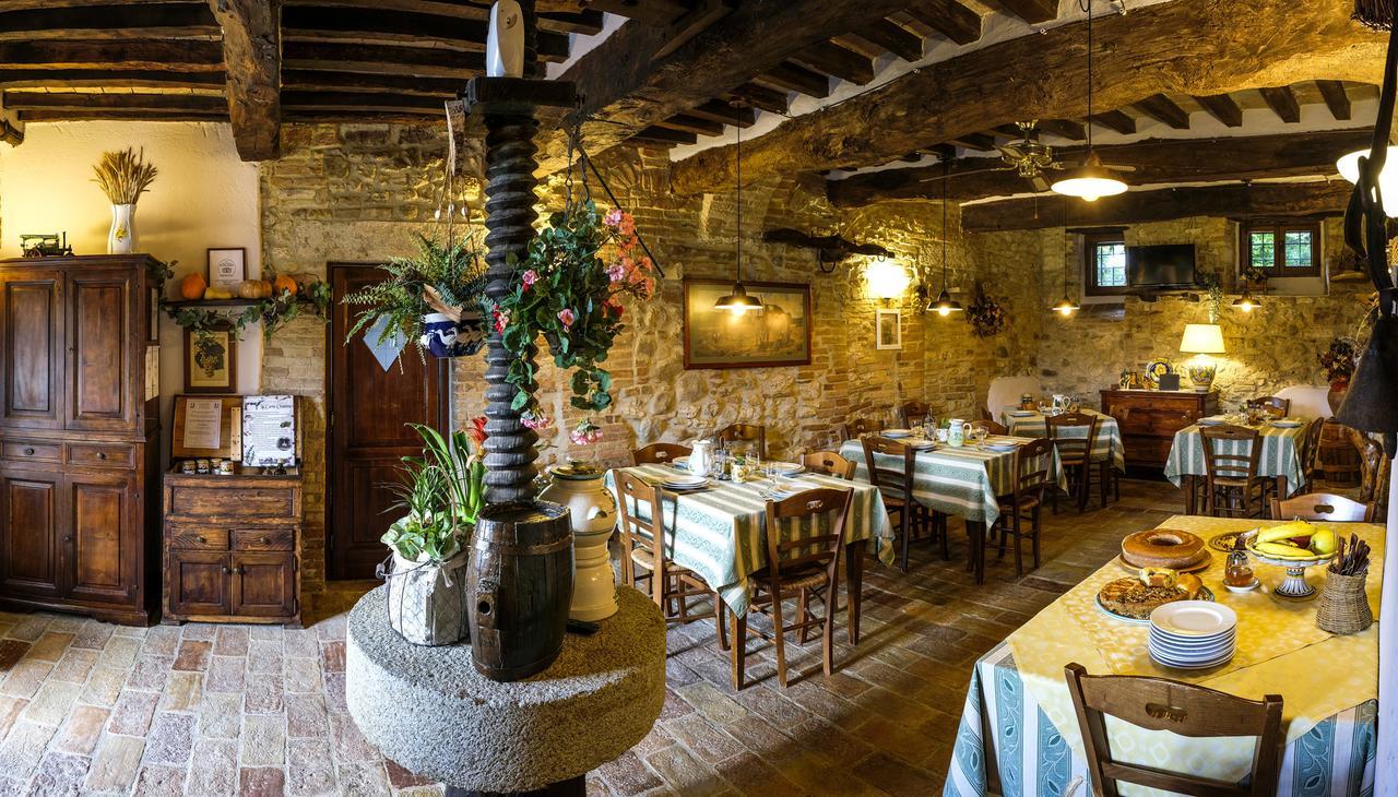 Farm stay Agriturismo Casale Dei Frontini San Terenziano