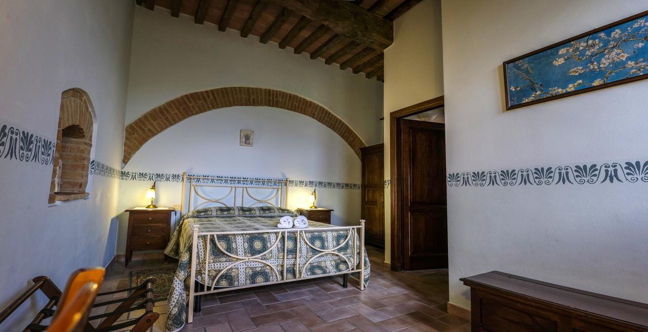 Agriturismo Casale Dei Frontini Farm stay *